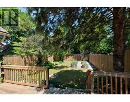 786 DUFFERIN AVENUE - 31