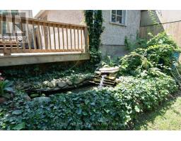 786 DUFFERIN AVENUE - 35