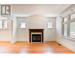 786 DUFFERIN AVENUE - 8
