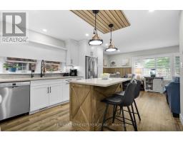 19 DOULTON STREET - 10