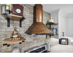 19 DOULTON STREET - 12