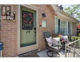 19 DOULTON STREET - 4