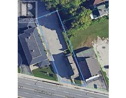 658 HAMILTON ROAD - 4