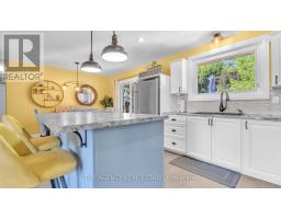 4 APPLEWOOD CRESCENT - 10