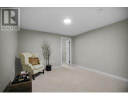 4 - 1151 RIVERSIDE DRIVE - 27