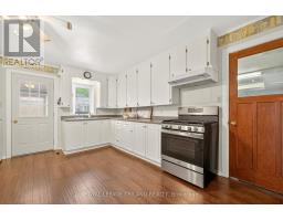 16 CLARENCE STREET - 10