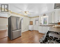 16 CLARENCE STREET - 12