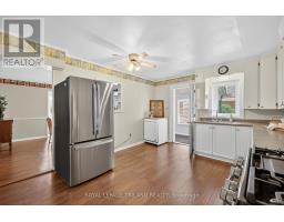 16 CLARENCE STREET - 14