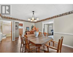 16 CLARENCE STREET - 16