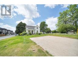 2617 QUEEN STREET - 2