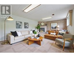 553 GLENDENE CRESCENT - 27