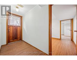 553 GLENDENE CRESCENT - 32