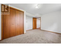 553 GLENDENE CRESCENT - 36