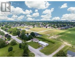 40214 HURON STREET E - 42