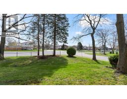 2 - 971 ADELAIDE STREET S - 34