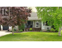 212 QUEEN STREET - 2