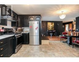 212 QUEEN STREET - 23
