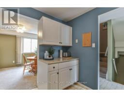 47 - 30 CLARENDON CRESCENT - 15
