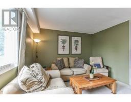 47 - 30 CLARENDON CRESCENT - 7
