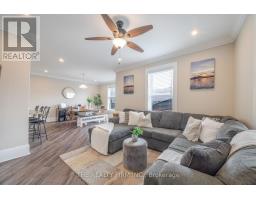 9 WALNUT STREET W - 14