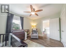 9 WALNUT STREET W - 31