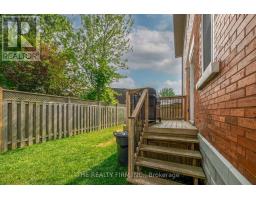 9 WALNUT STREET W - 9