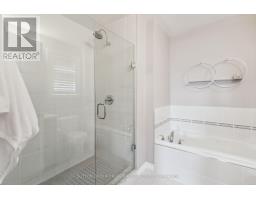 1852 FOXRIDGE CRESCENT - 21