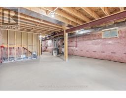 1852 FOXRIDGE CRESCENT - 28