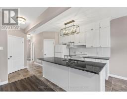 1852 FOXRIDGE CRESCENT - 8