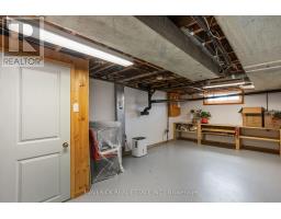 16 CRESCENT AVENUE - 26