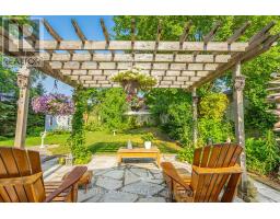 16 CRESCENT AVENUE - 4
