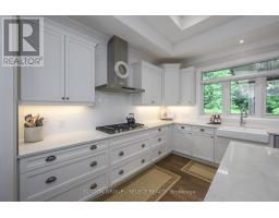 2305 DAUNCEY CRESCENT - 10