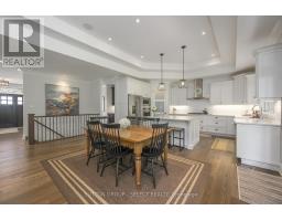 2305 DAUNCEY CRESCENT - 5