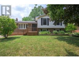 47 SCOTCHPINE CRESCENT - 2