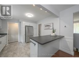 47 SCOTCHPINE CRESCENT - 24
