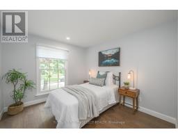 47 SCOTCHPINE CRESCENT - 31