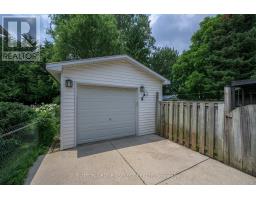 47 SCOTCHPINE CRESCENT - 4