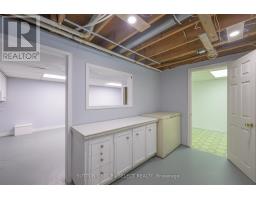 47 SCOTCHPINE CRESCENT - 43