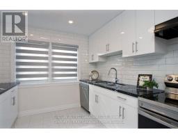 19 ARBOUR GLEN CRESCENT - 6