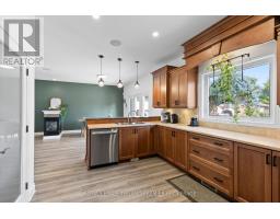 13 KANTOR COURT - 11