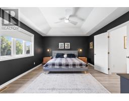 13 KANTOR COURT - 18