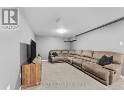 489 RIVERVIEW DRIVE - 29