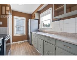 488 MCCORMICK BOULEVARD - 15