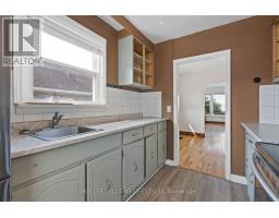 488 MCCORMICK BOULEVARD - 16