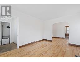 488 MCCORMICK BOULEVARD - 6