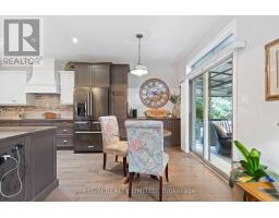 66 DONKER DRIVE - 14