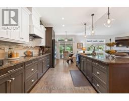 66 DONKER DRIVE - 16