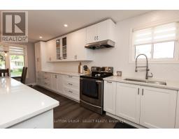 429 TREEWOOD CRESCENT - 11