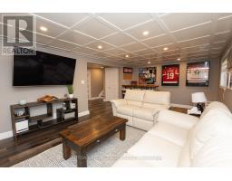 429 TREEWOOD CRESCENT - 29