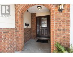 429 TREEWOOD CRESCENT - 4